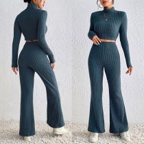 Mode ribbad tvådelad uppsättning med mock-neck cropped topp och vida byxor