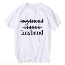 Lös kortärmad T-shirt i stor storlek: parkläder, design med brevtryck.