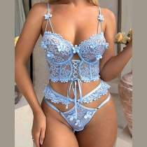Ljusblå spets Lotus Tredimensionell Petal Suspender Split Set Underkläder