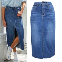 Högmidjad jeanskjol med slits framtill i gammal tvätt