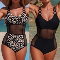 Monokini, sexig baddräkt i svart eller leopardmönster med meshpaneler, ringdetaljer och korslagd rygg