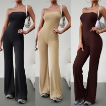 Sexig jumpsuit med vida ben i enfärgad axelbandslös stil