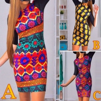 Fashion Half Sleeve Round Neck Slim Fit Printed Dress